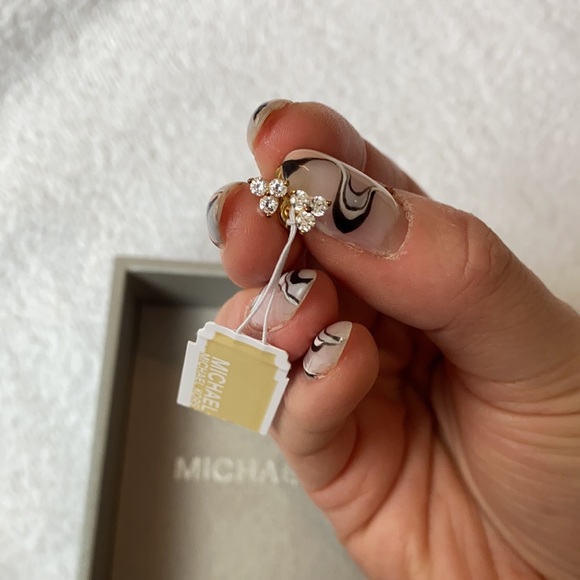 Michael Kors earrings - Picture 4 of 4